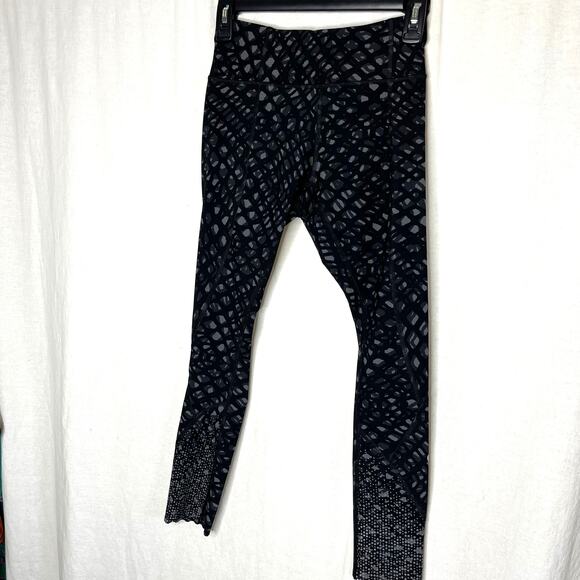 Lululemon Tight Stuff Reflective Leggings Size 4 Simply Lace Slate Black Running - Picture 3 of 11